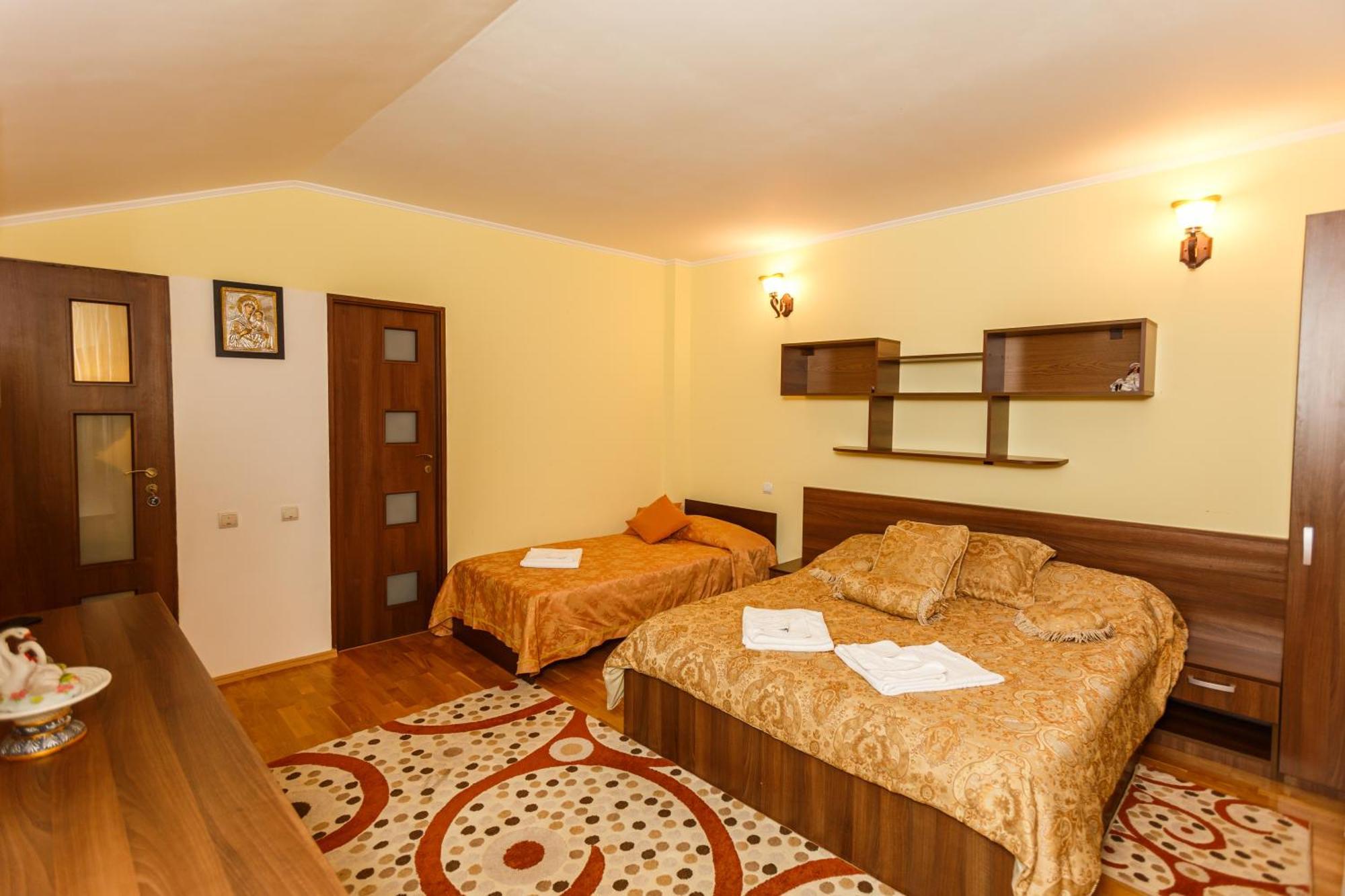 Un Colt De Rai Villa Lunca Jaristei Room photo